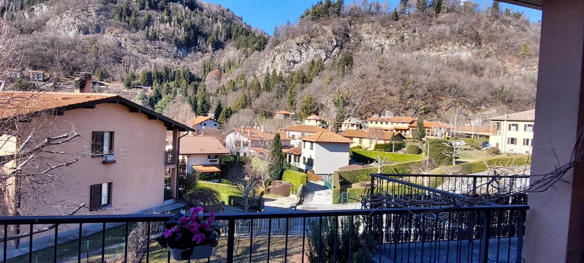 Casa Laura Zona Bellagio Apartment Magreglio Екстериор снимка